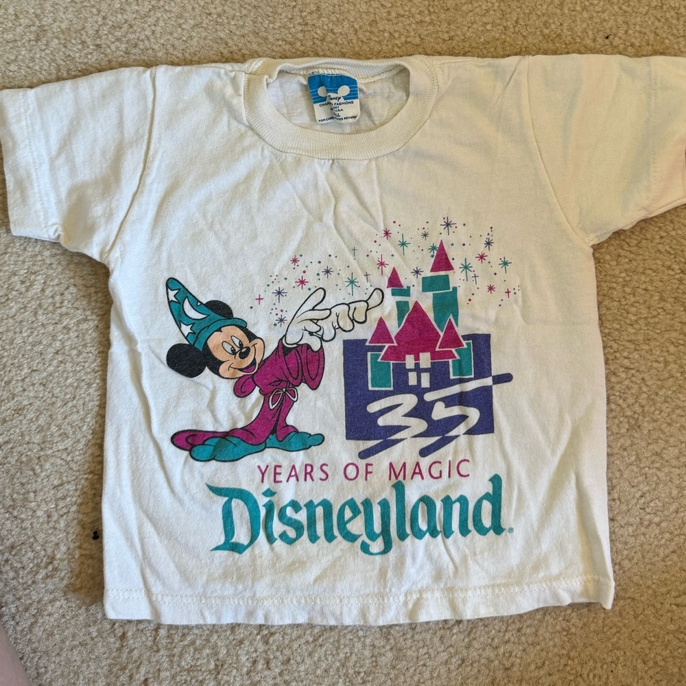 Youth Small 35th Anniversary Shirt Disneyland